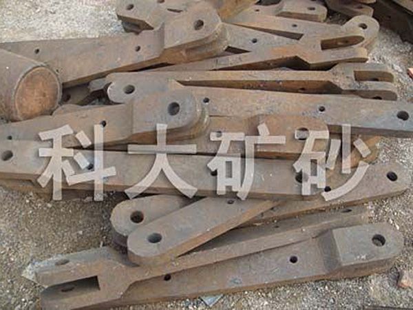 大型鏈條船專(zhuān)用鑄鋼鏈條.jpg